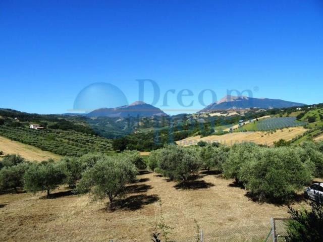 Terreno in vendita a Campli, Abruzzo
