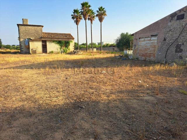 Terreno in vendita a Augusta, Sicilia