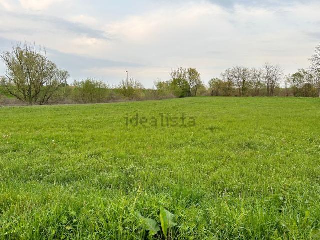 Terreno in vendita a Caneva, Friuli-Venezia Giulia