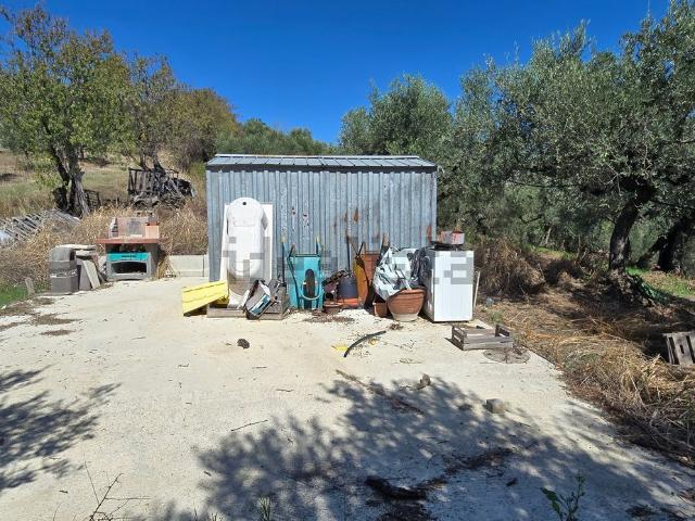 Terreno in vendita a Pianella, Abruzzo