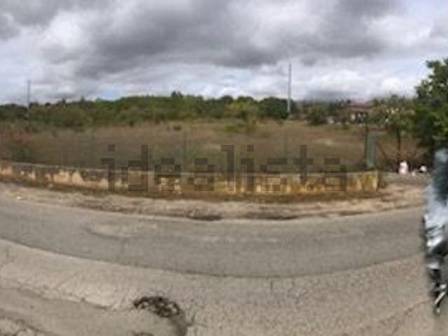 Terreno in vendita a Avezzano, Abruzzo