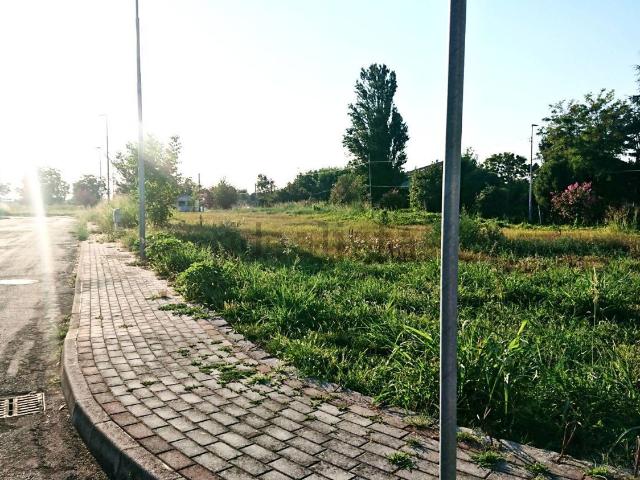 Terreno in vendita a Bassa Reggiana, Re