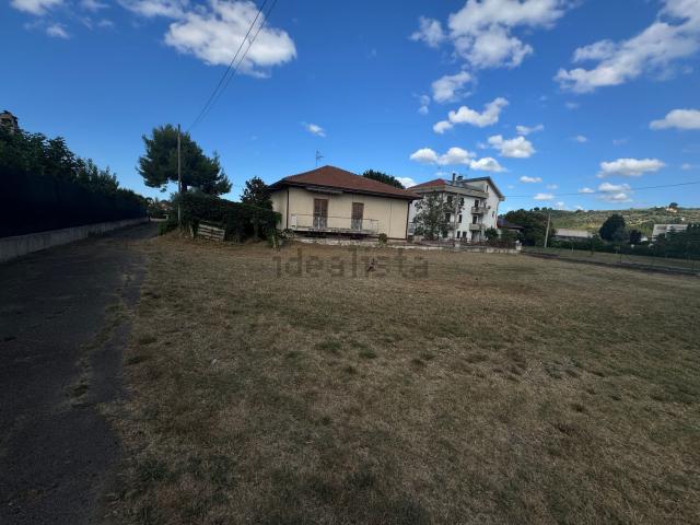 Terreno in vendita a Collecorvino, Abruzzo