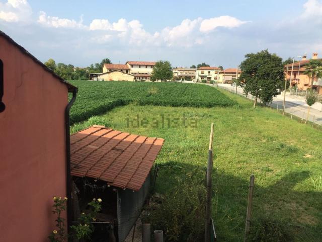 Terreno in vendita a Brugnera, Friuli-Venezia Giulia