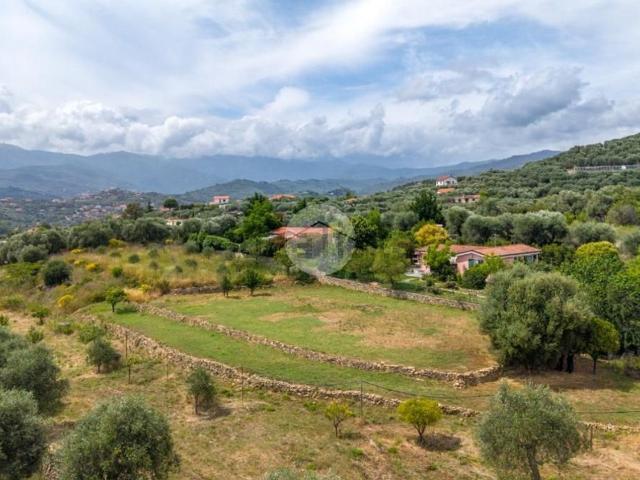 Terreno in vendita a Caramagnetta, Imperia