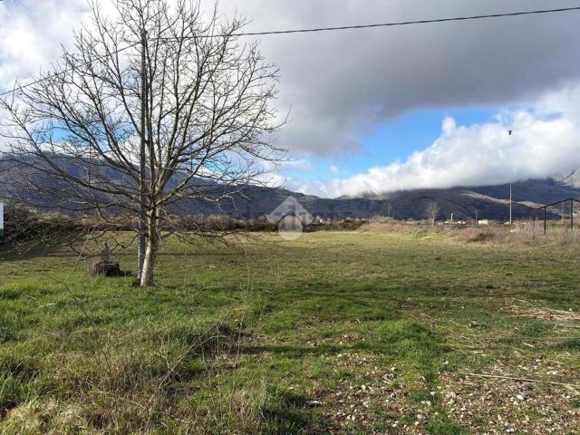 Terreno in vendita a Venafro, Molise