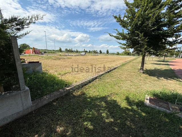 Terreno in vendita a Eraclea, Venezia