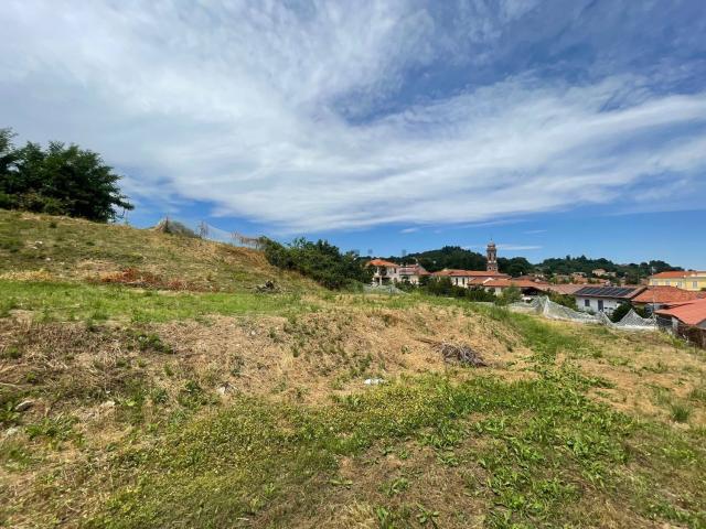 Terreno in vendita a Verzuolo, Piemonte