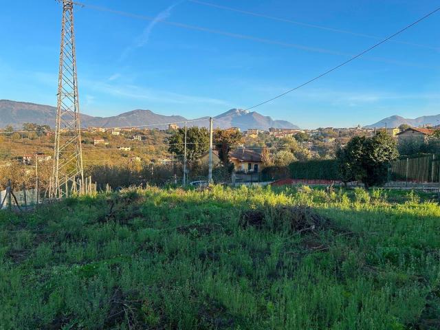 Terreno in vendita a Avellino, Campania