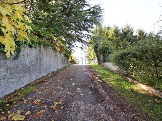 Terreno in vendita a Cerro Veronese, Veneto