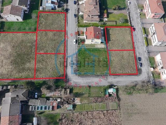 Terreno in vendita a Casale Di Scodosia, Veneto