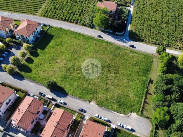 Terreno in vendita a Illasi, Veneto