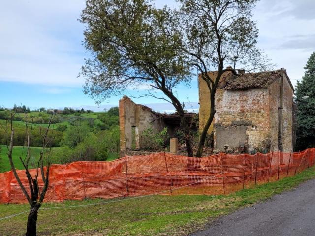 Terreno in vendita a Salsomaggiore Terme, Reggio Emilia