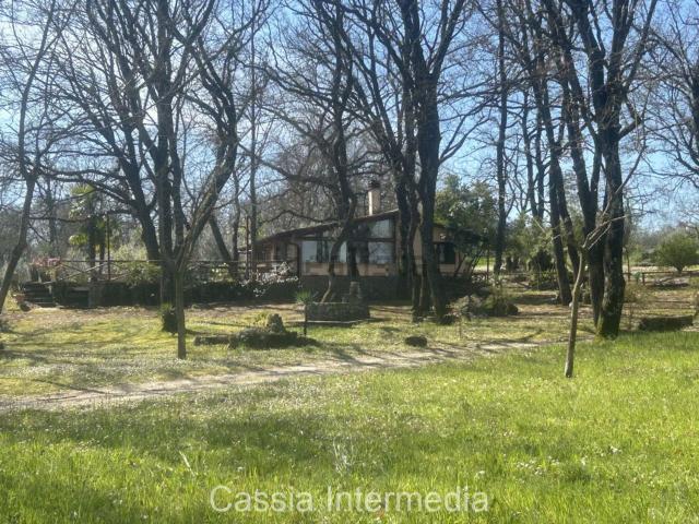 Terreno in vendita a Nepi, Viterbo