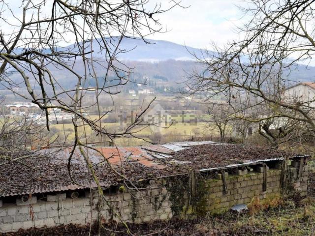 Terreno in vendita a Sante Marie, Abruzzo