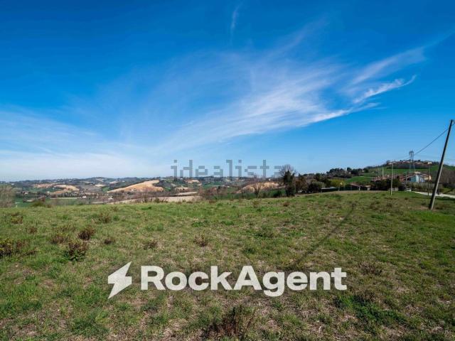 Terreno in vendita a Carignano, Marche