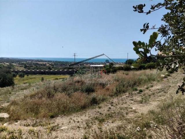 Terreno in vendita a Cava D'aliga, Sicilia