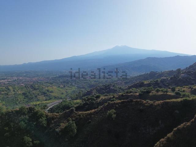 Terreno in vendita a Giardini Naxos, Sicilia