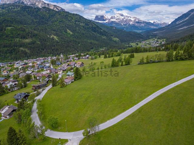 Terreno in vendita a San Vito Di Cadore, Veneto
