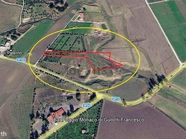 Terreno in vendita a Paternò, Sicilia