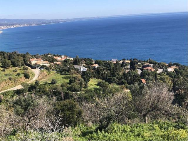 Terreno in vendita a Calabria, Catanzaro