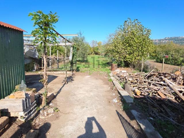 Terreno in vendita a Le Coste, Montefiascone