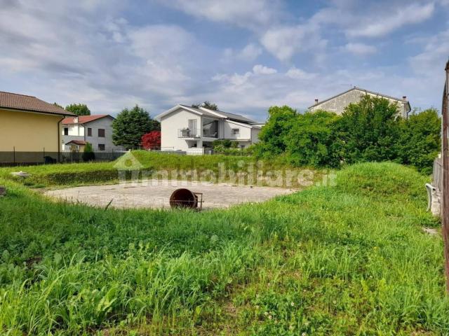 Terreno in vendita a Dueville, Veneto