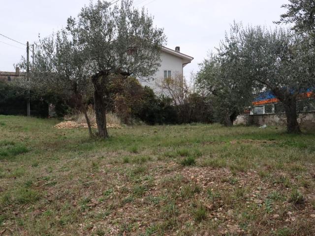 Terreno in vendita a Villa Martelli, Lanciano