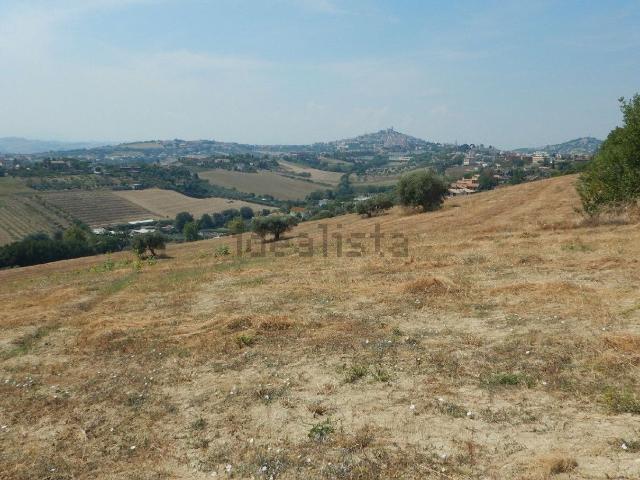Terreno in vendita a Marche, Fermo