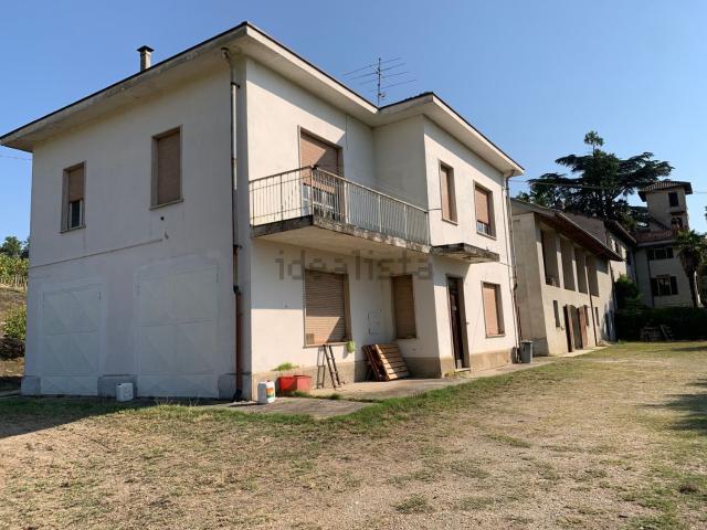 Terreno in vendita a Nizza Monferrato, Asti