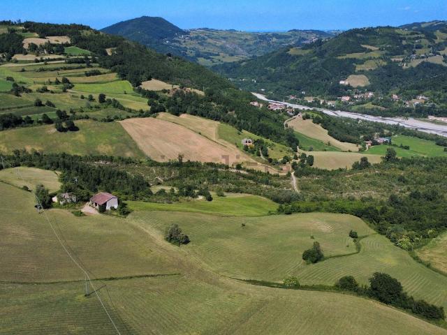 Terreno in vendita a Fra I Luoghi, Bettola