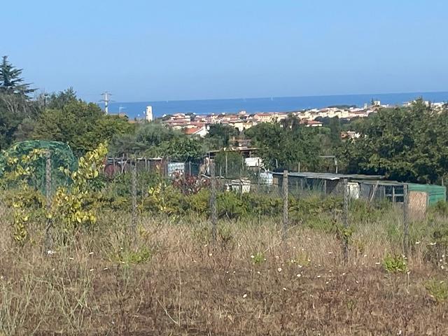 Terreno in vendita a Livorno, Toscana