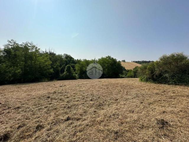 Terreno in vendita a Fara Sabina, Lazio