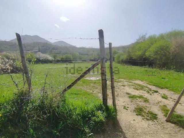 Terreno in vendita a Carsoli, Abruzzo