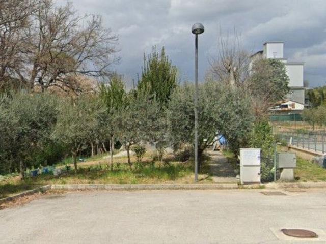 Terreno in vendita a Marche, Macerata