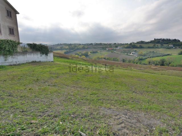 Terreno in vendita a Marche, Macerata