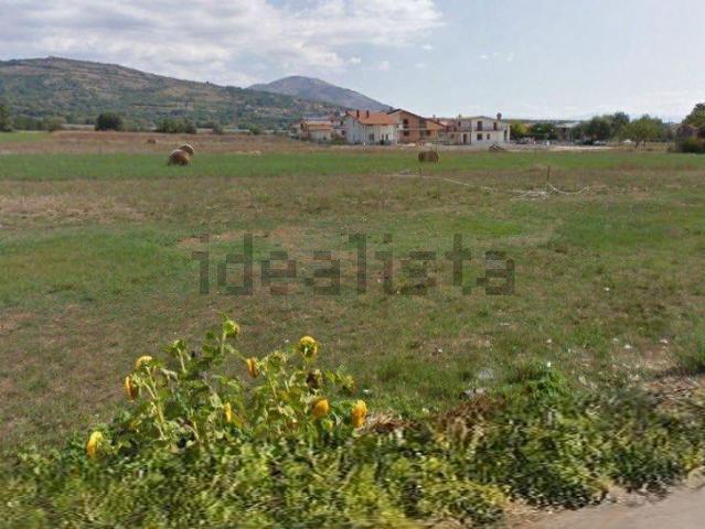 Terreno in vendita a Cese dei Marsi, Avezzano