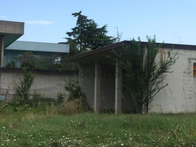 Terreno in vendita a Zoppola, Friuli-Venezia Giulia