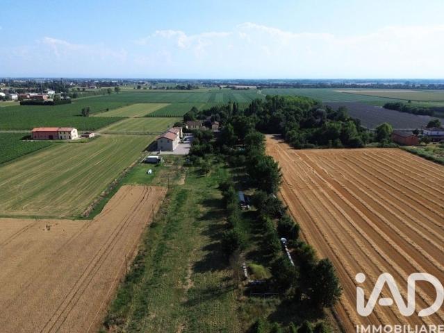 Terreno in vendita a Rovereto sulla Secchia, Novi di Modena