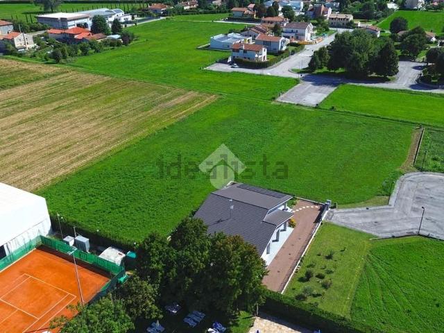 Terreno in vendita a Fontaniva, Veneto