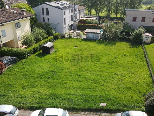 Terreno in vendita a Unione Comuni Modenesi Area Nord, Mirandola
