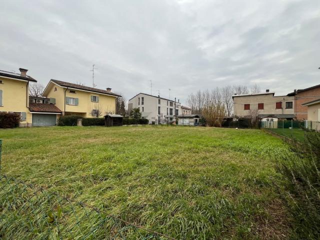 Terreno in vendita a Unione Comuni Modenesi Area Nord, Mirandola