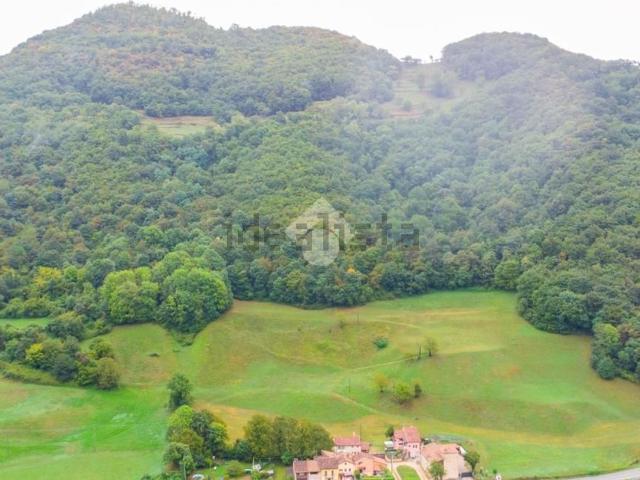 Terreno in vendita a Badia Calavena, Verona