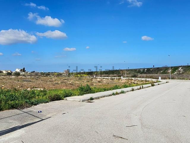 Terreno in vendita a Puglia, Barletta-andria-trani