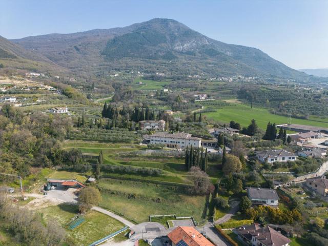 Terreno in vendita a Rubiana, Caprino Veronese