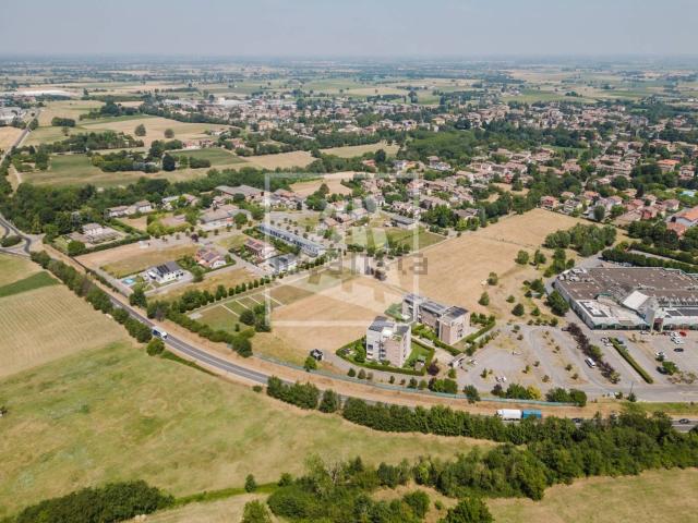 Terreno in vendita a Cavriago-San Nicolò, Cavriago