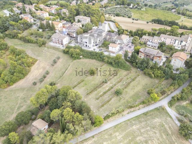 Terreno in vendita a Maiolati Spontini, Ancona