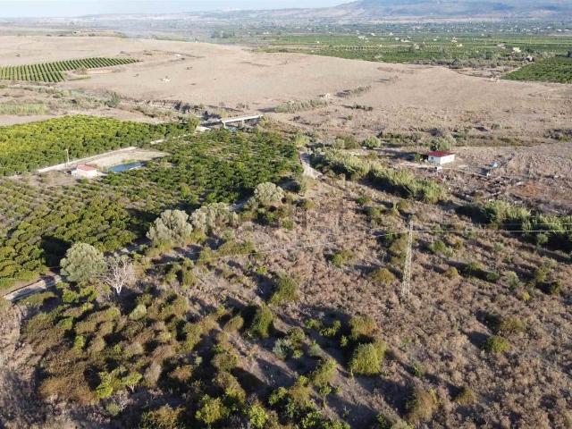 Terreno in vendita a Lentini, Sicilia