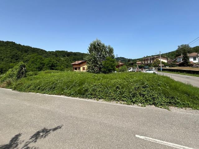 Terreno in vendita a Stazzano, Alessandria
