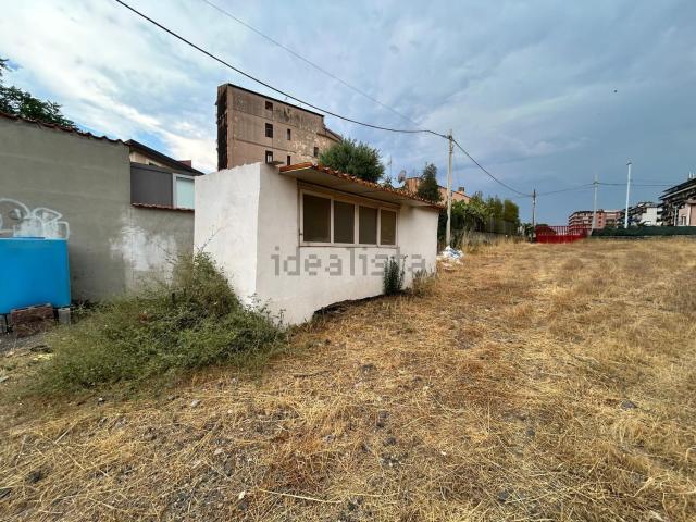Terreno in vendita a San Leone, Catania
